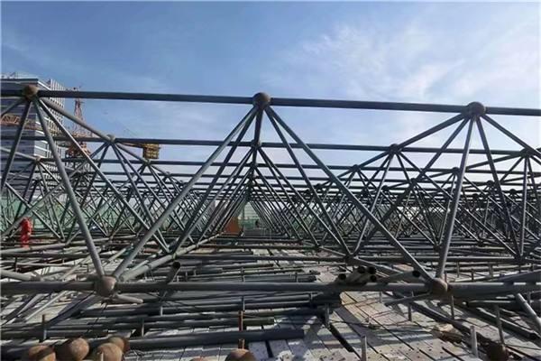 丽江螺栓球网架结构在加工时应该注意的问题有哪些