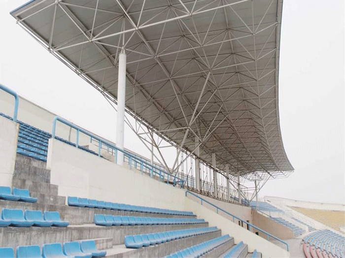 丽江四小体育馆网架